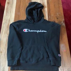 Champion Boys L Embroidered Logo Hoodie
